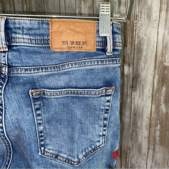 Zara Embroidered Floral Ankle Jeans - Picture 8 of 10